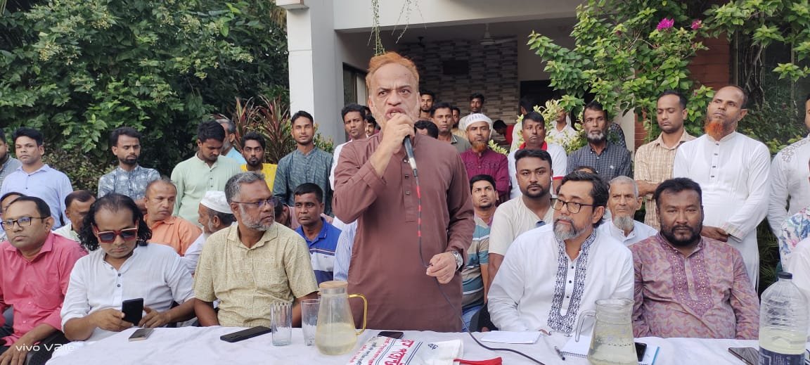 সকলকে ফজলুল হক মিলনের পক্ষে কাজ করার আহ্বান জানিয়েছেন জনাব মনিরুজ্জামান খান লাভলু।