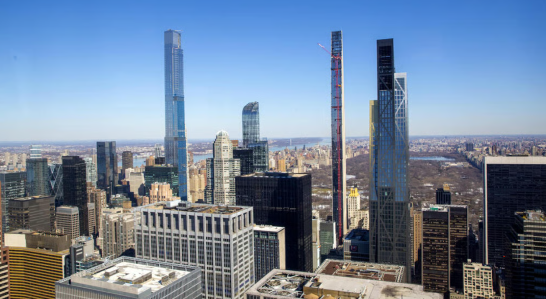 যুদ্ধ ও নিরাপত্তা শঙ্কায় ৭৩ শতাংশ ইসরায়েলি নাগরিক দেশ ছাড়ার চিন্তায়